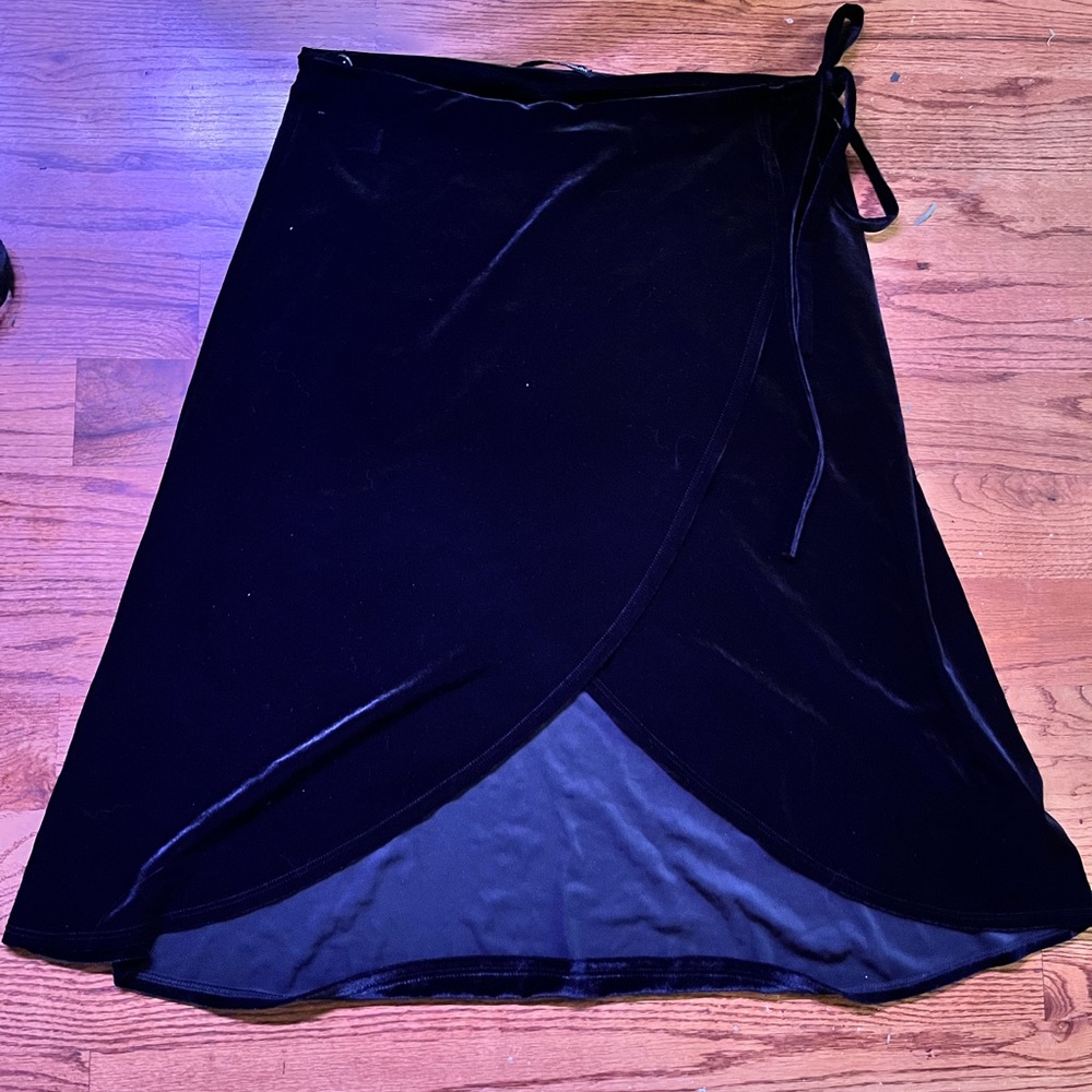 Black Velvet Skirt